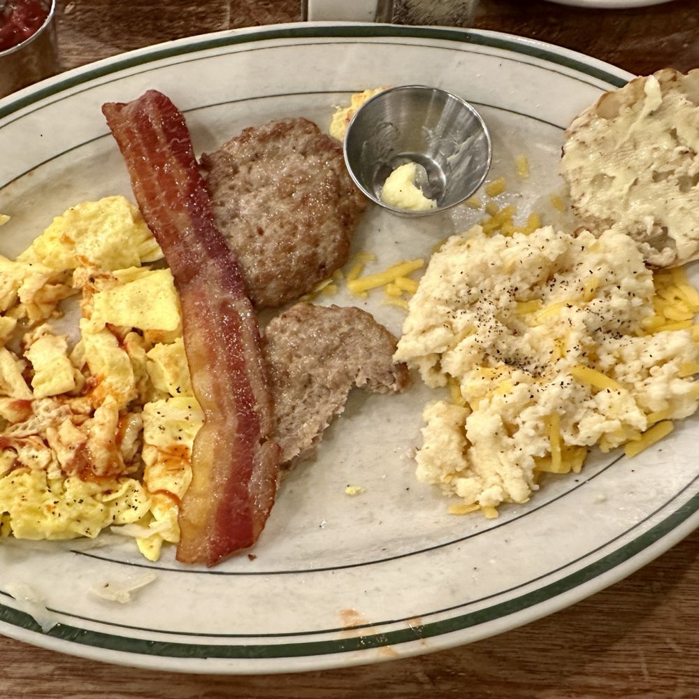 Ted's Bulletin Reston - Big Mark Breakfast - Breakfast & Brunch Near Me - Reston, Virginia Ted's Bulletin Reston - Big Mark Breakfast - Breakfast & Brunch Near Me - Reston, Virginia