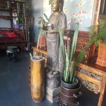 Cascade Spa - Decor of the inside - Massage Near Me - San Diego, California