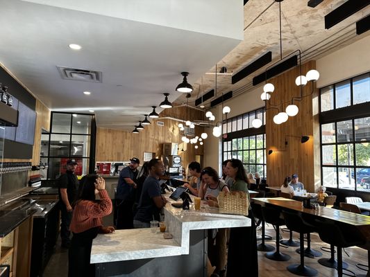 Aviator Pizza & Drafthouse by null