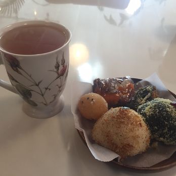 Sweet Rice - Korean rice cakes and Yuja tea (citrus tea) - Cafes Near Me - Montgomery, Alabama