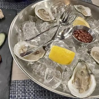 Town Meeting Bistro - Bluefish pate & Oysters - New American Near Me - Lexington, Massachusetts
