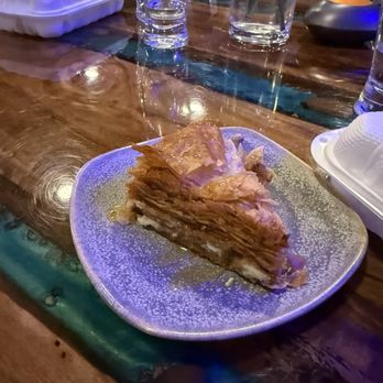 Tony's Taverna - Baklava - Burgers Near Me - Three Rivers, California