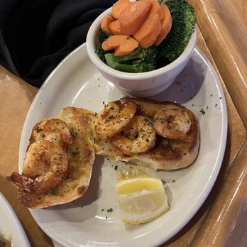 Texas Roadhouse - Barbeque Near Me - Phoenix, Arizona
