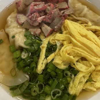 Aloha Kitchen - Wonton saimin. Everything was good but the char siu pork. I tasted and smelled a little sour so o didn't eat that. - Hawaiian Near Me - Las Vegas, Nevada
