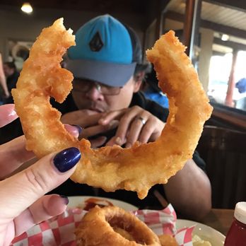 The Pepper Pod - Giant onion rings but not cooked all the way - Breakfast & Brunch Near Me - Hudson, Colorado