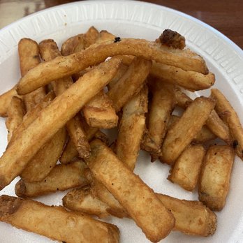 Santini's New York Style Deli - Beer battered fries....yummmmm! - Delis Near Me - Chantilly, Virginia Santini's New York Style Deli - Beer battered fries....yummmmm! - Delis Near Me - Chantilly, Virginia