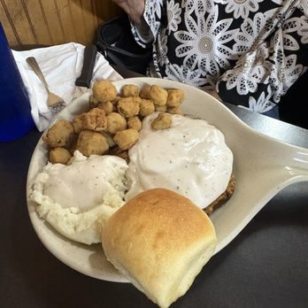 Black Bear Cafe - Country fried steak - Caterers Near Me - Canton, North Carolina Black Bear Cafe - Country fried steak - Caterers Near Me - Canton, North Carolina