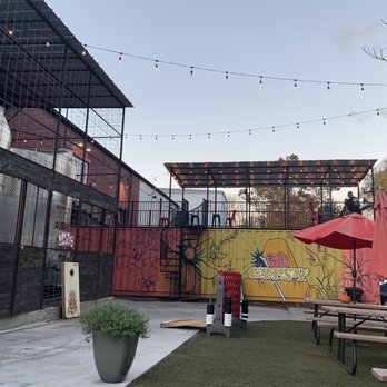 Gypsy Circus - Outside area - Cideries Near Me - Kingsport, Tennessee Gypsy Circus - Outside area - Cideries Near Me - Kingsport, Tennessee