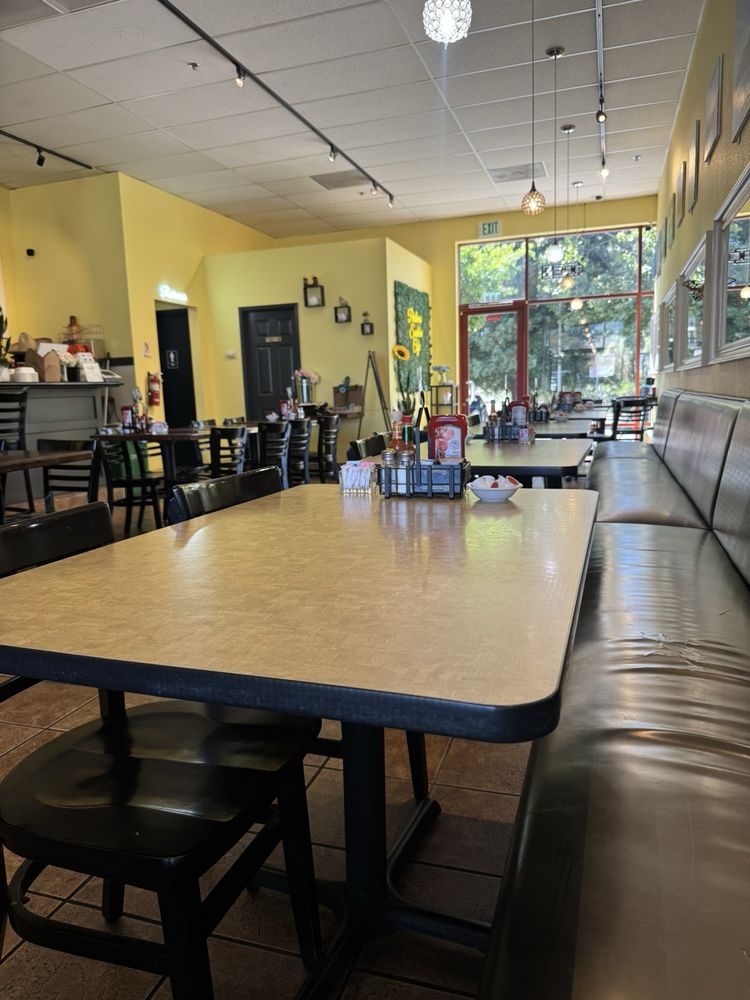 Petaluma Sunshine Cafe