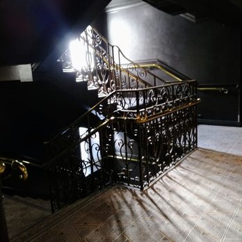 Strand Palace - Stairwell - Hotels Near Me - London, XGL Strand Palace - Stairwell - Hotels Near Me - London, XGL