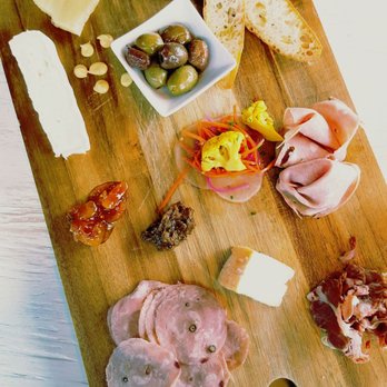 Salt and Board - Gastropubs Near Me - Albuquerque, New Mexico
