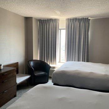 Harborside Hotel - Our room - Hotels Near Me - Oxon Hill, Maryland