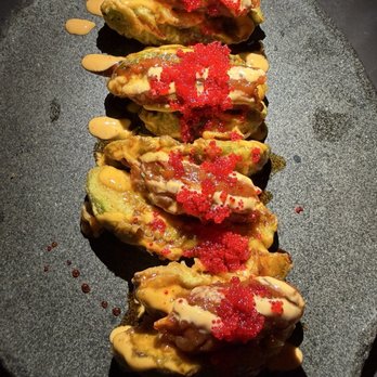 Harriet's Rooftop - Avocado Fries - Cocktail Bars Near Me - Nashville, Tennessee