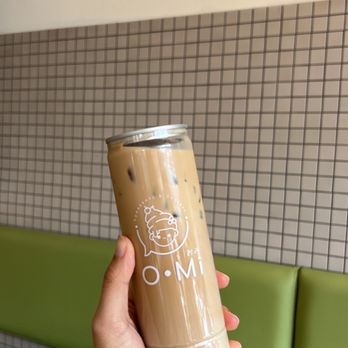 OMi - Premium Thai Style Coffee - Desserts Near Me - Chicago, Illinois