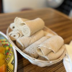 Queen Sheba Ethiopian Cuisine - Regular extra injera