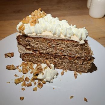 Crasqui - Torta De Zanahoria - Venezuelan Near Me - Saint Paul, Minnesota