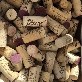 Breaux Vineyards - Wineries Near Me - Purcellville, Virginia