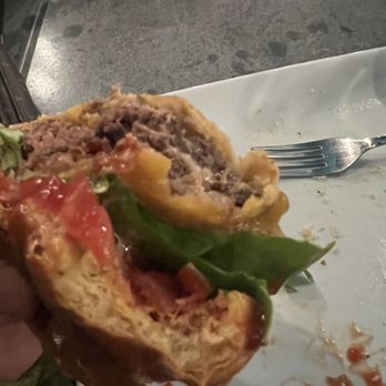 Hotel 1110 - Burger 4/10 - Hotels Near Me - Monterey, California Hotel 1110 - Burger 4/10 - Hotels Near Me - Monterey, California