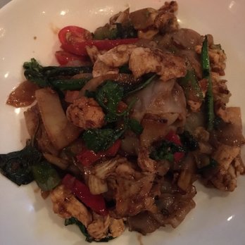 Kitchen 79 - Pad See Mau - Thai Near Me - Jackson Heights, New York Kitchen 79 - Pad See Mau - Thai Near Me - Jackson Heights, New York