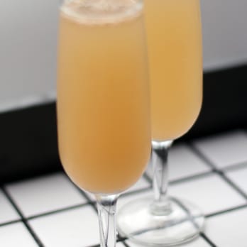 Daily Eats - Grapefruit mimosa - New American Near Me - Tampa, Florida