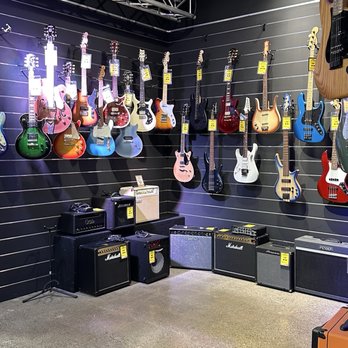 Long & McQuade - Long & McQuade - musical instrument store - Musical Instruments & Teachers Near Me - Brampton, Ontario