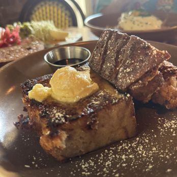 Gralehaus - French Toast Casserole - Beer Bar Near Me - Louisville, Kentucky Gralehaus - French Toast Casserole - Beer Bar Near Me - Louisville, Kentucky