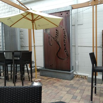 KC Wine Bistro - Patio - Wine Bars Near Me - Crystal River, Florida