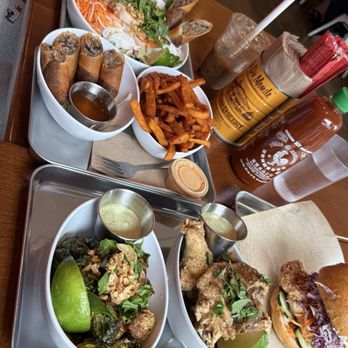 Bun Mee - Chili Crisp Brussel Sprouts (V), Salt & Pepper Chicken Wings, Crispy Fried Chicken Bun, Sweet Potato Fries, Bun Noodle Bowl - Vietnamese Near Me - San Francisco, California