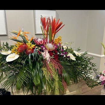 Virginia Beach Florist - Beautiful casket Spray - Florists Near Me - Virginia Beach, Virginia Virginia Beach Florist - Beautiful casket Spray - Florists Near Me - Virginia Beach, Virginia