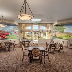 ActivCare Laguna Hills - Colorful murals aid with wayfinding.