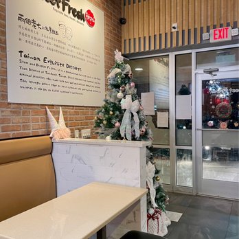 Meet Fresh - Inside - Desserts Near Me - Edison, New Jersey
