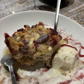 Taglia - Bread pudding - Italian Near Me - Pearland, Texas