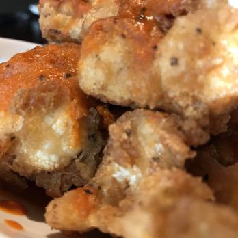 Yard House - A closer look at the buffalo cauliflower bites - Bars Near Me - Sunrise, Florida Yard House - A closer look at the buffalo cauliflower bites - Bars Near Me - Sunrise, Florida