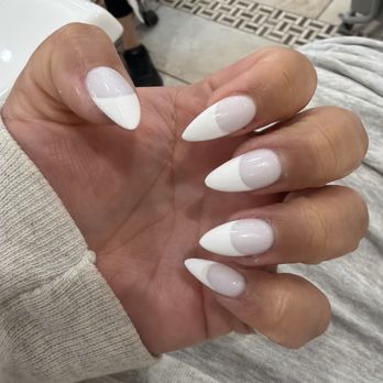 Le's Nail & Spa - Sets by Amie - Day Spas Near Me - Ventura, California Le's Nail & Spa - Sets by Amie - Day Spas Near Me - Ventura, California