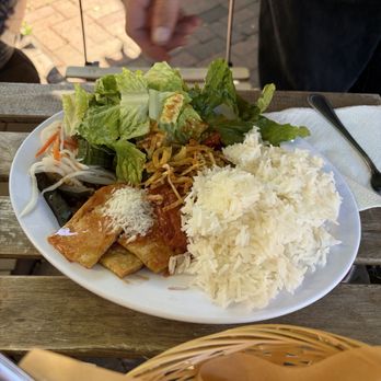 Van Nien - BBQ plate - Food Trucks Near Me - Portland, Oregon Van Nien - BBQ plate - Food Trucks Near Me - Portland, Oregon