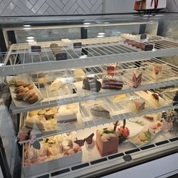 It's Boba Time - Duarte - Very few cookies and pastries.