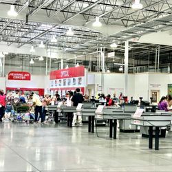 Costco - Cherry Hill - Checkout area