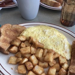 Wyatts Family Restaurant