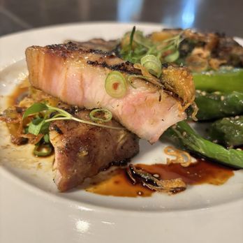 Lunch Lady - Pork chop - Vietnamese Near Me - Toronto, Ontario Lunch Lady - Pork chop - Vietnamese Near Me - Toronto, Ontario