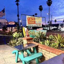 Pedro's Tacos - Front of entrance