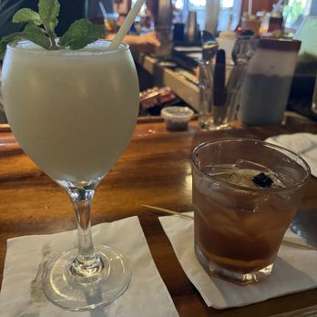 BUZZ’S - Updated April 2025 - 1578 Photos & 1569 Reviews - 413 Kawailoa ...