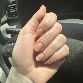 Onyx Nails - Nail Salons Near Me - Lexington, South Carolina