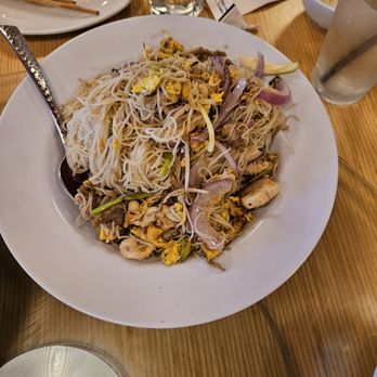Fiery Sky Asian Kitchen - Combination stir-fried rice noodles - Asian Fusion Near Me - Columbus, Ohio Fiery Sky Asian Kitchen - Combination stir-fried rice noodles - Asian Fusion Near Me - Columbus, Ohio
