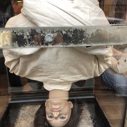Straight jacket in main window