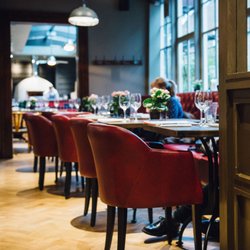The Kings Arms - The restaurant at The Kings Arms pub restaurant and hotel in Berkhamsted Hertfordshire