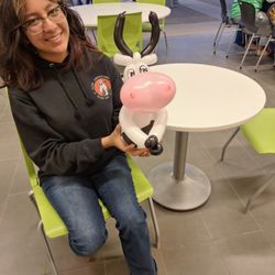 Balloon Twisting Entertainment by Tobi McJunkin - Fun cow for a fun gal!