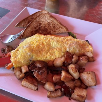 George's Cafe - Veggie Omelet - Breakfast & Brunch Near Me - West Covina, California