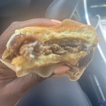 Savvy Sliders - Steak and cheese.. which was roast beef nothing exciting but better than the original savvy slider. - Fast Food Near Me - Harvey, Louisiana