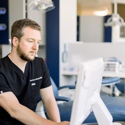Alpha Dental