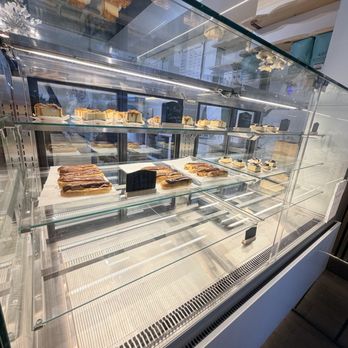 Bloom Bakery & Cafe - Bakeries Near Me - Vancouver, British Columbia